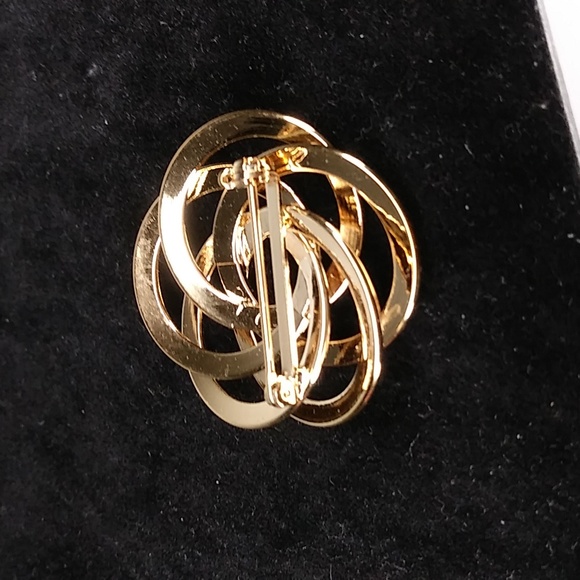 NAPiER Pin - Brooch Gold Tone - Picture 7 of 7